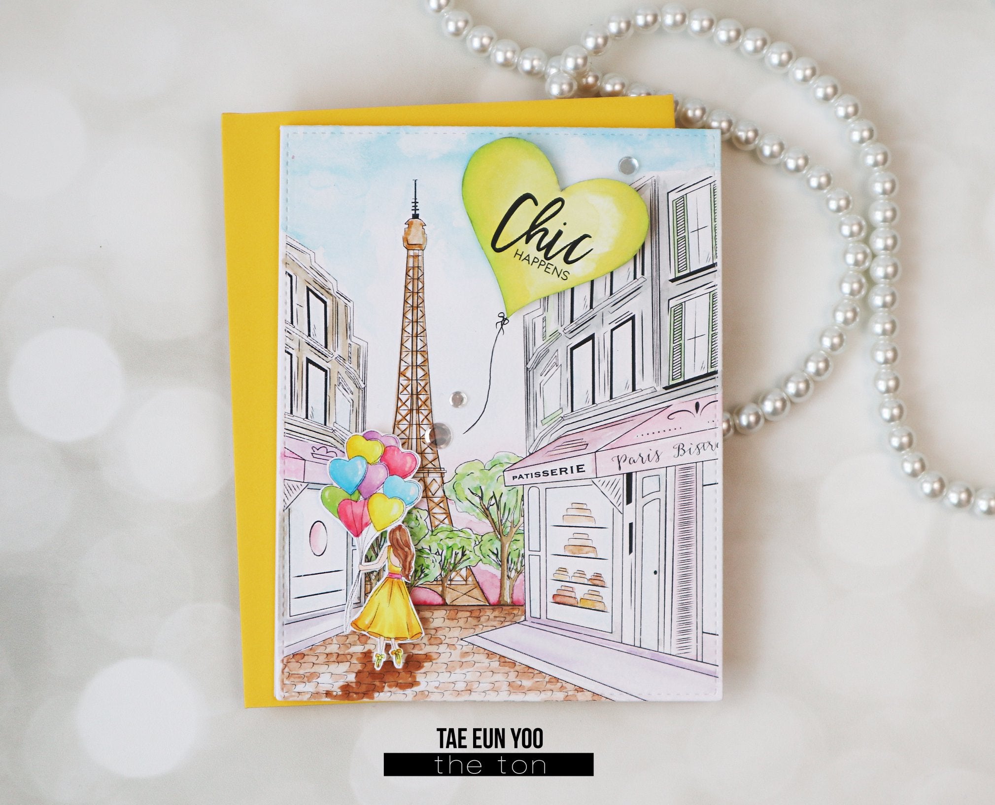 Scenes: Parisian Cafe