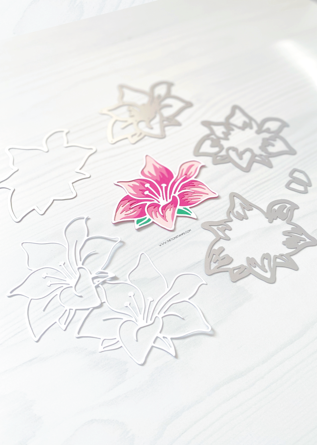 Country Lily Layering Dies