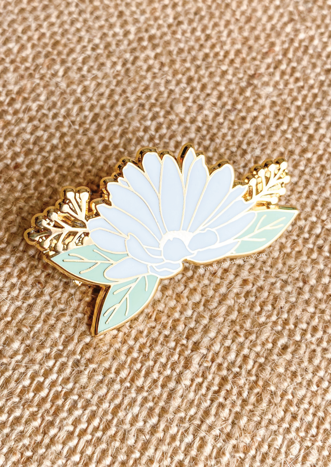 White Wildflower Pin