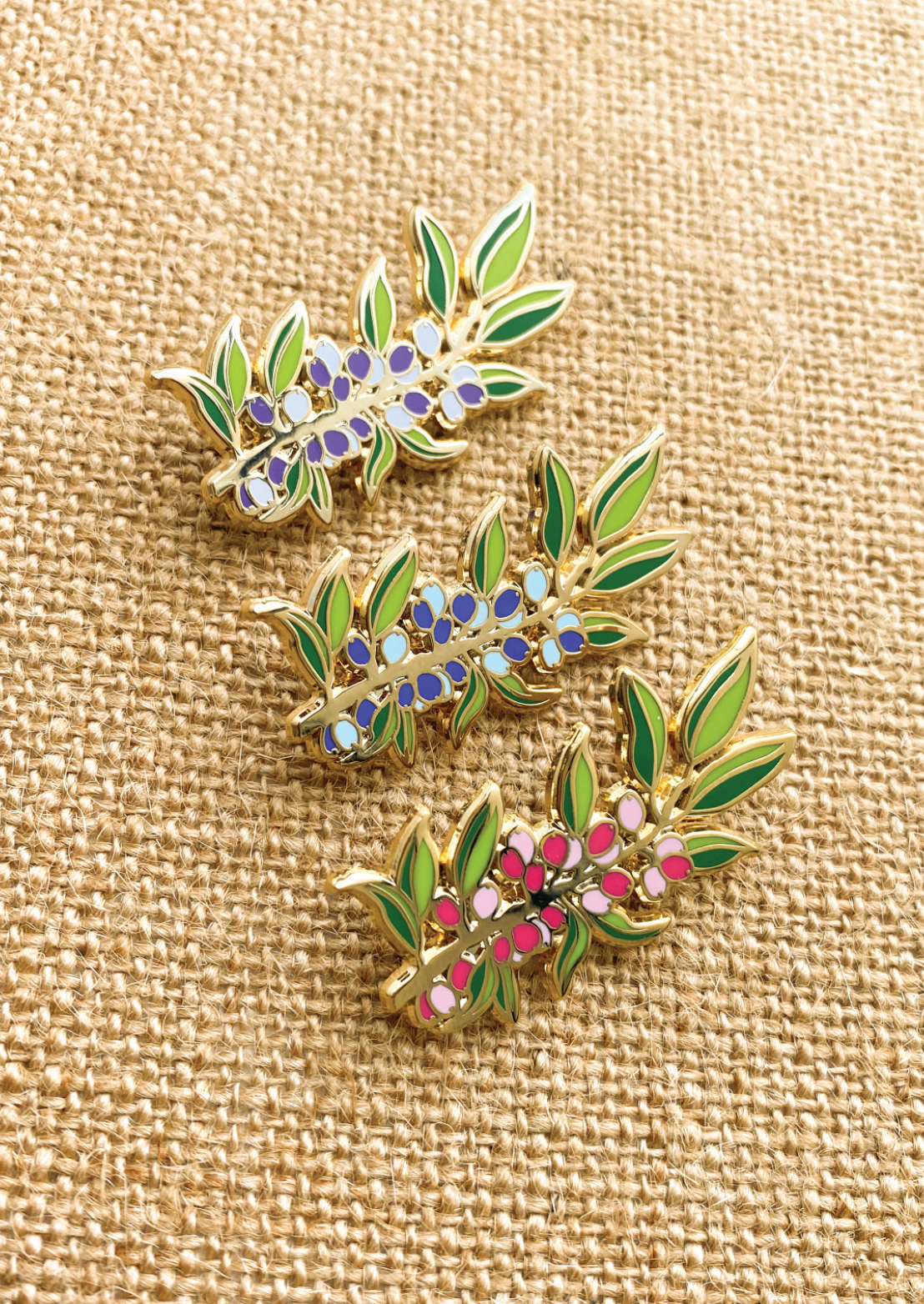 Berries Pin