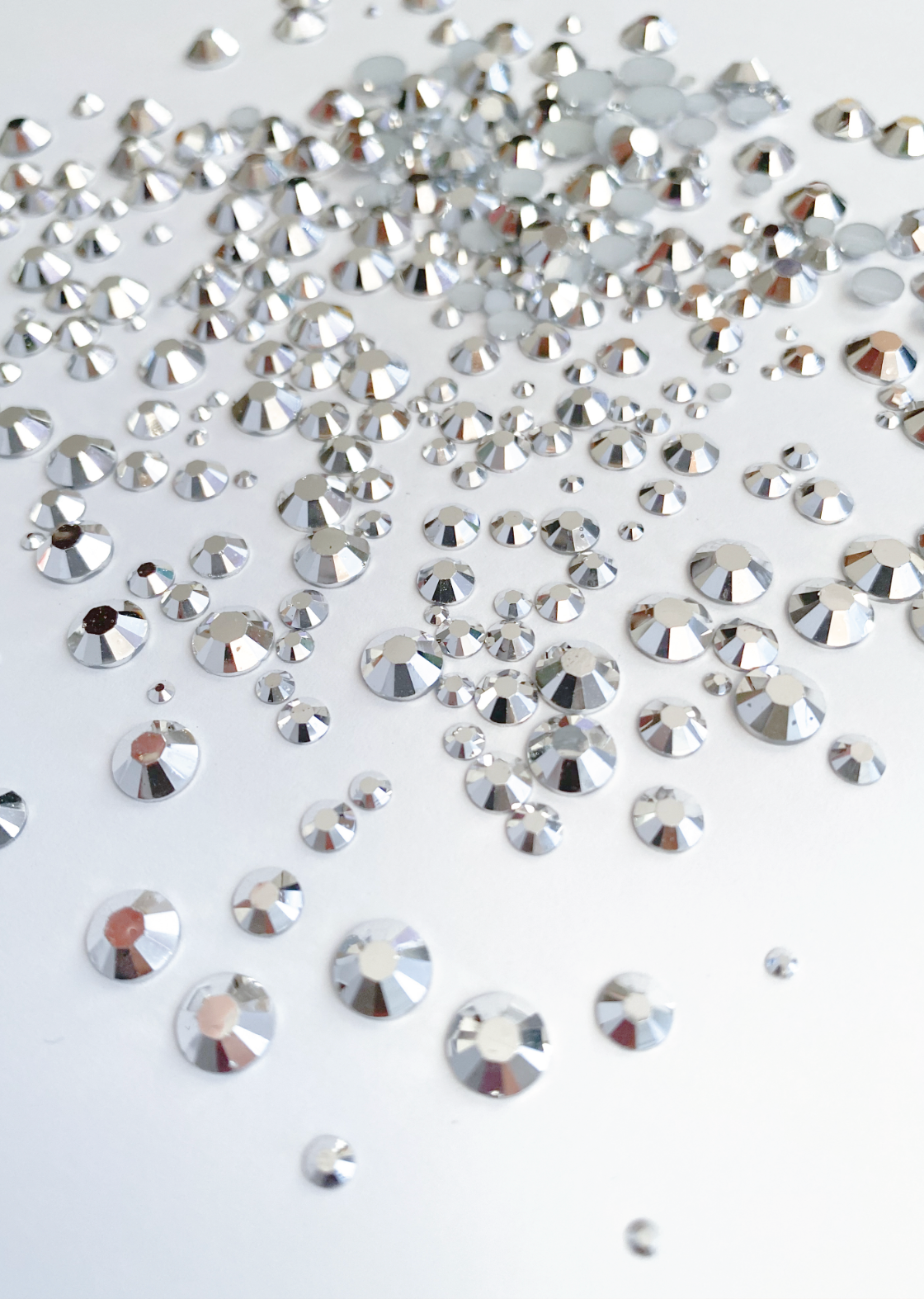 Rhinestones Mixed - Bright Metallic Silver Opaque
