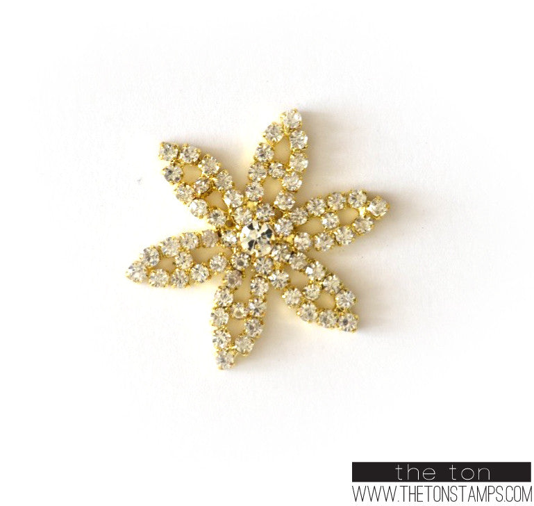 Floral Embellishment 2 Gold