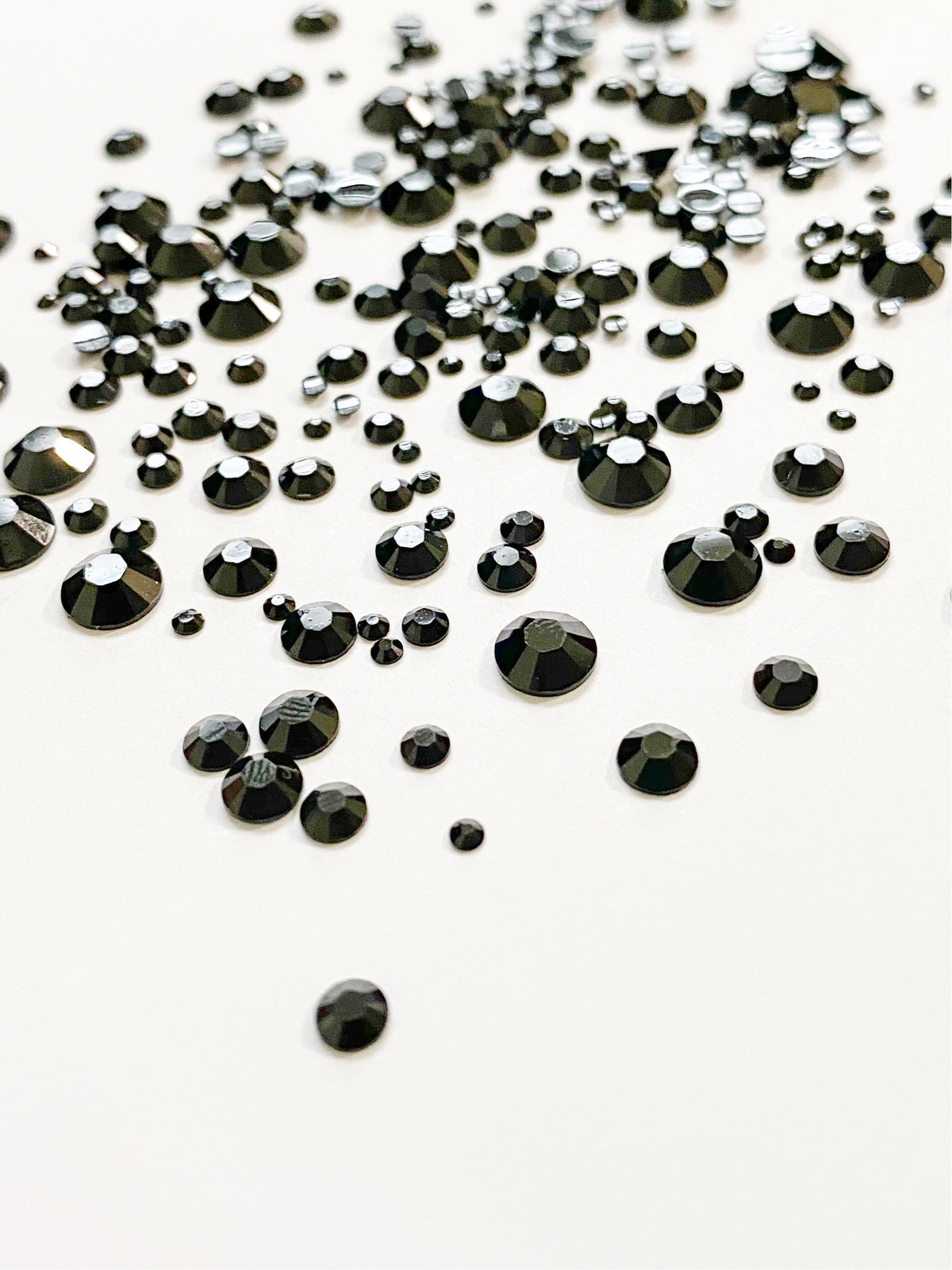 Rhinestones Mixed - Glossy Black Opaque