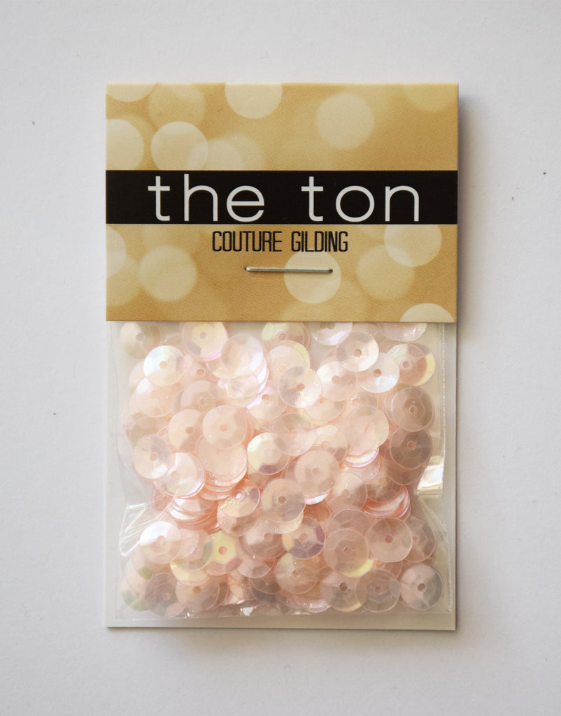 Peach Whisper Sequins- 6,4mm, Mixed